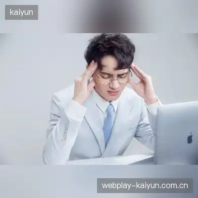 李亮